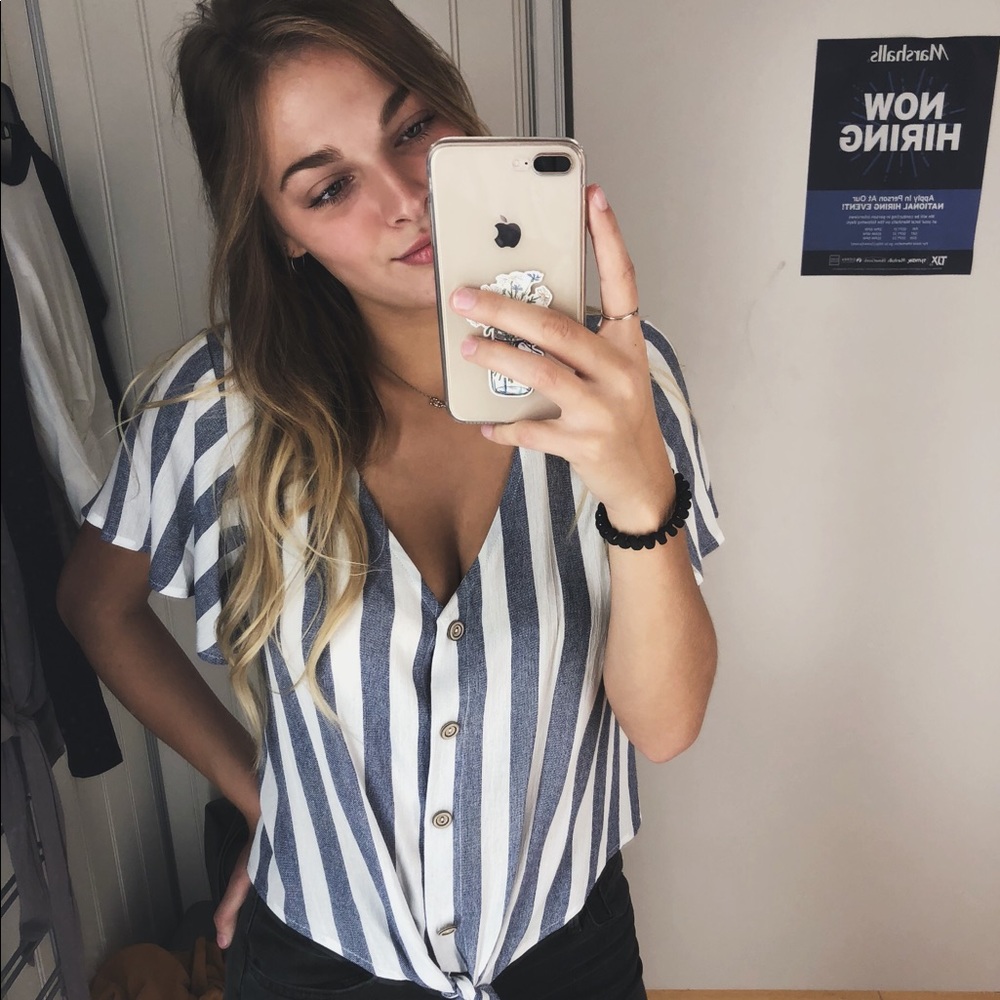 Meet your Posher, Madeline